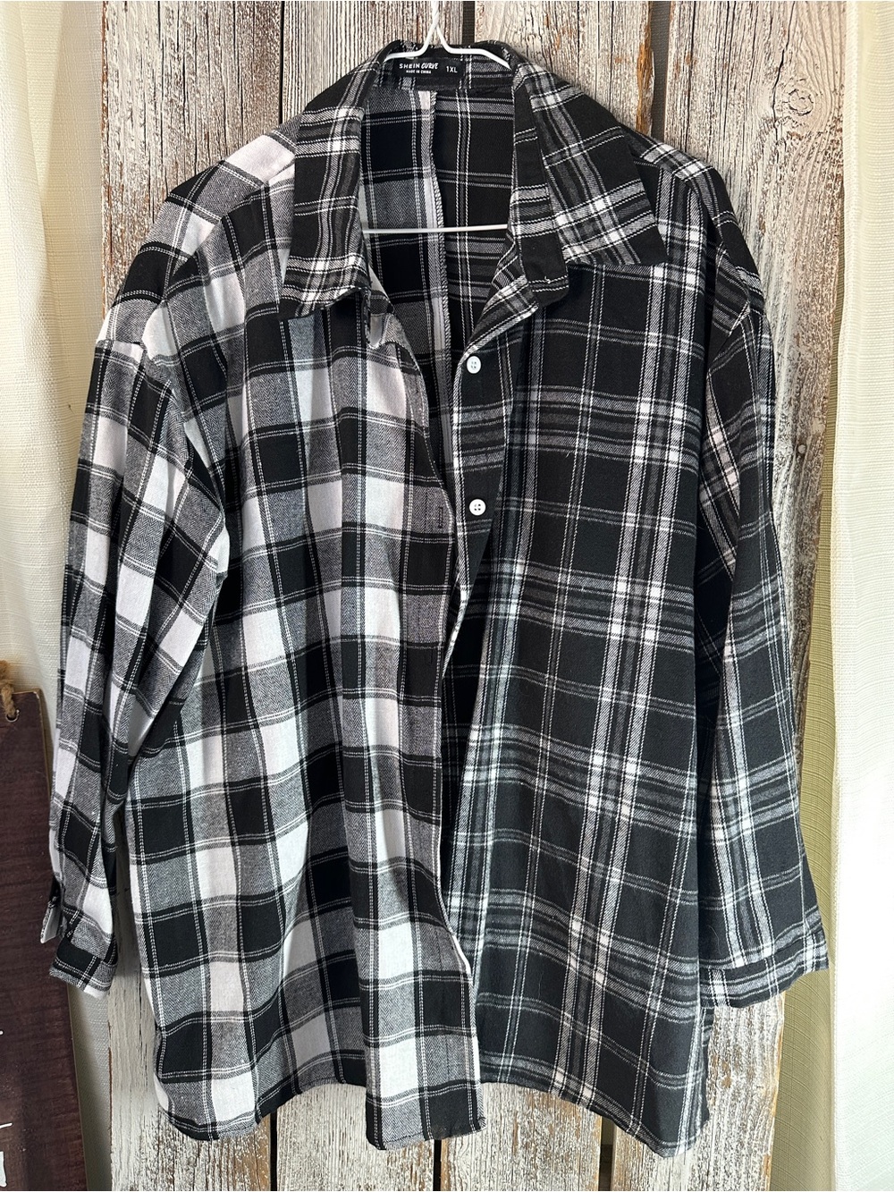 Women’s Black & White Plaid Button-Down Shirt - Casual Relaxed Fit